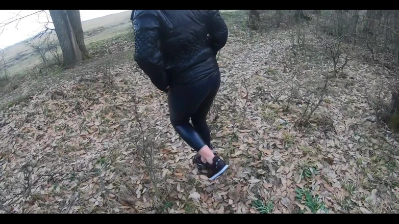 MilfyCalla: Blow-job in the Woods with My Husband Friend, Down-jacket Fetish 249