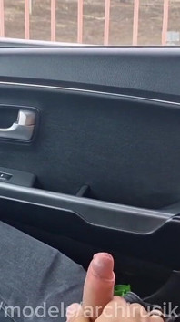 ¡un Extraño Me Folló En Mi Auto En La Carretera Y Me Cubrió De Semen!