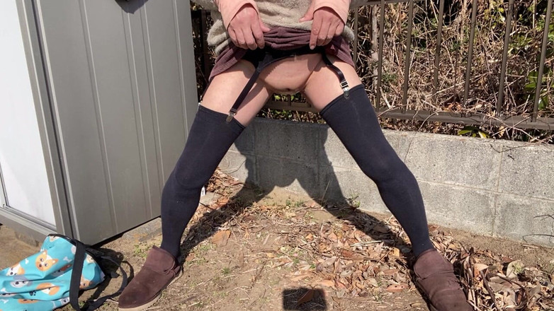 megu2002: Kalhoty č. 107 se houpají ve větru, mé volné odpoledne