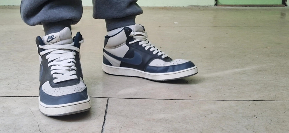 jerkofflover: Nike-stiefel an Meinen Füßen