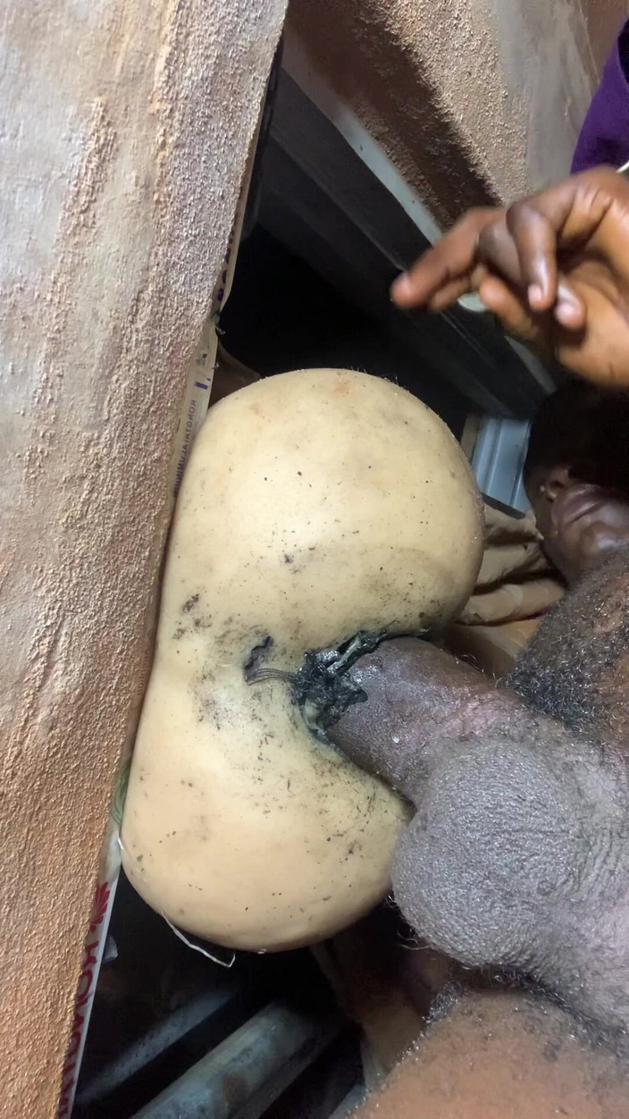 Bangcum8: Hãy để tôi đụ con đĩ lớn này rất nóng bỏng bằng cách...