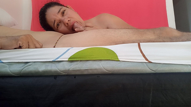 Valkyrie and Luigy Couple: पत्नी थकावट तक चूस रही है