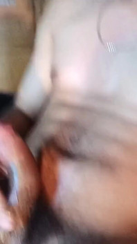 Double éjaculation explosive par une bite non circoncise