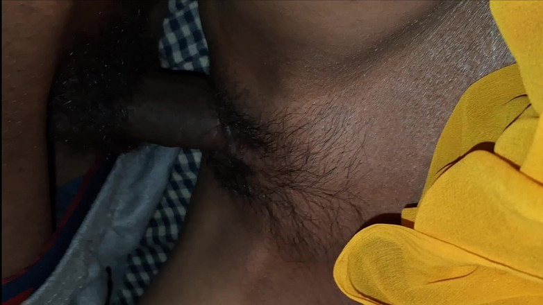 Madhya Sangeeta: Moje sexy přítelkyně moje sexy přítelkyně řekla "baby Choddo Mujhe" v hindštině