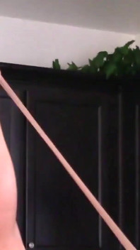 Seducente milf calda Sofie Marie posa nuda per servizio fotografico