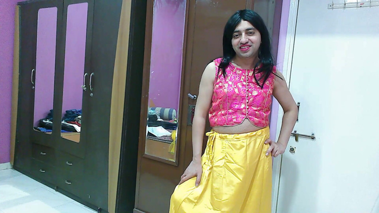 Cute & Nude Crossdresser: สวีท ซิสซี่ ครอสเดรสเซอร์ เฟมบอย ลูกอมหวานลองชุดประเพณีสำหรับงานแต่งงาน