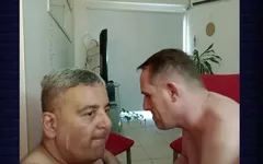 Salah satu pertunjukan pribadi pertama kami