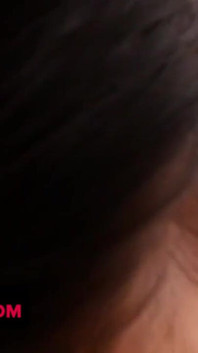 Sexy nerdská nevlastní sestra oklamána nevlastním bratrem