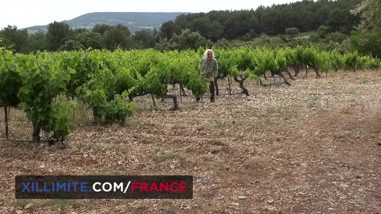 Made In France: Секс на улице на виноградниках