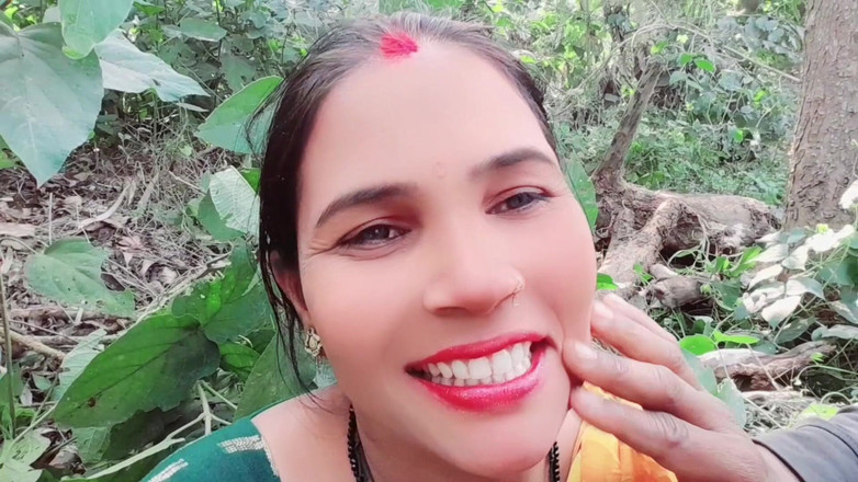 Renudbf: Kakak ipar india di hutan