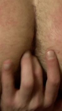 纹身男同享受性爱和颜射结局