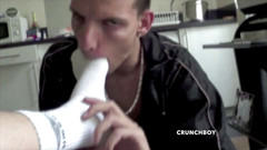 FETISH BDSM STUDIO: Šukaný chlapec submisovaný k arabským nohám, špinavé