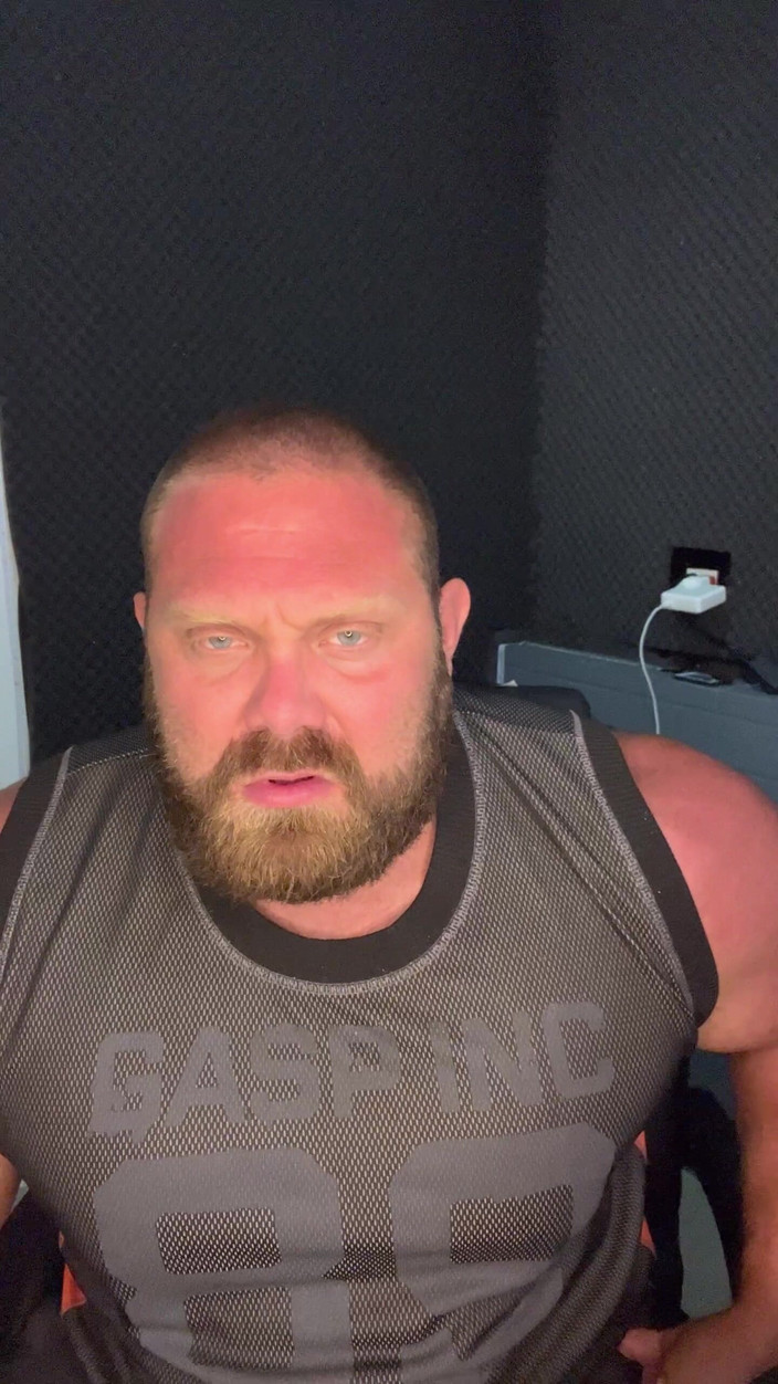 Jack stacked: Svalový Ddy tě nachytá při perverzním