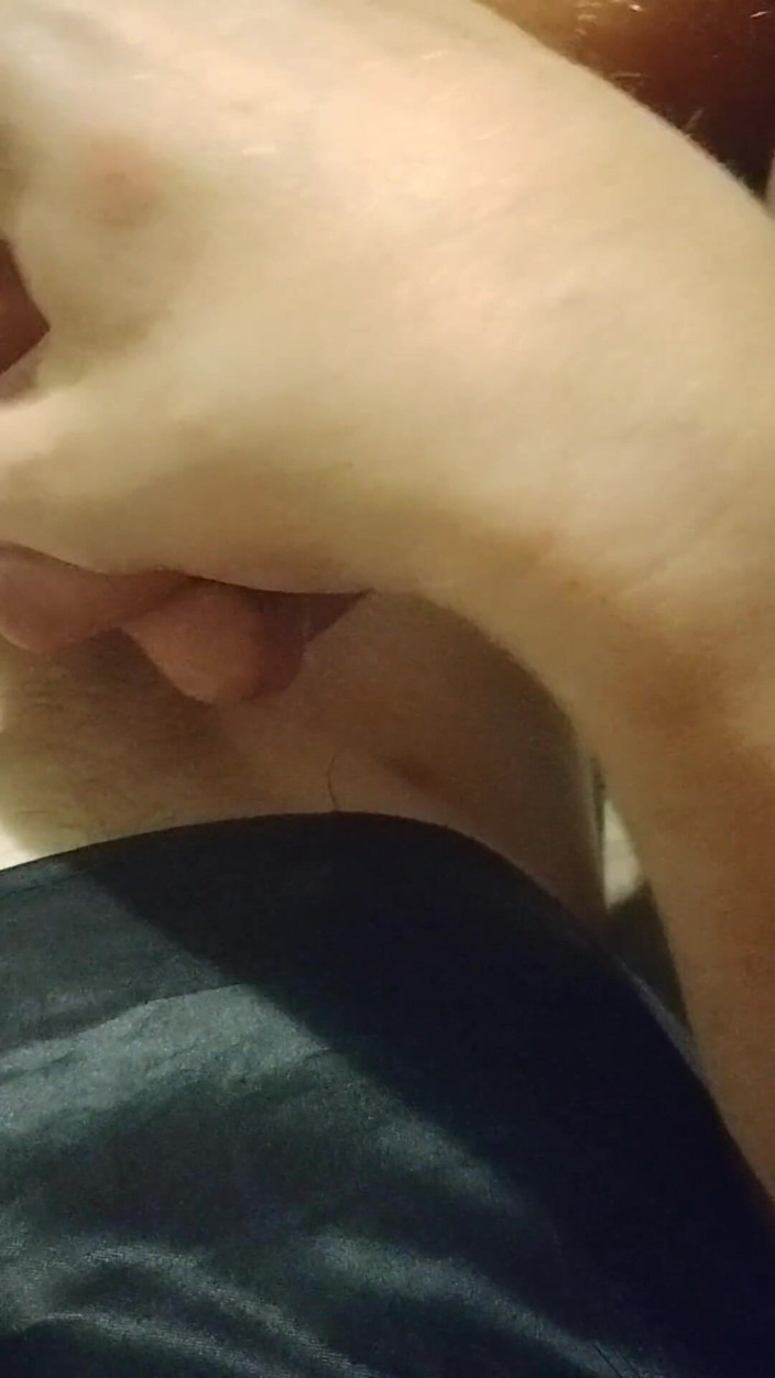 LilTaste: T4t-koppel; Mijn mtf Chickdick helpen, gestreeld door mijn ftm-vriendje