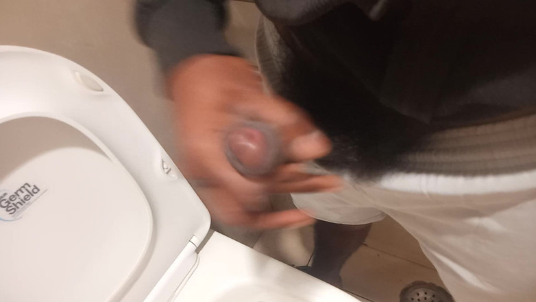 KUMBHA MANOJ KUMAR: Een ster toont altijd verschillende uitdrukkingen, lokaal tot internationaal grootste...