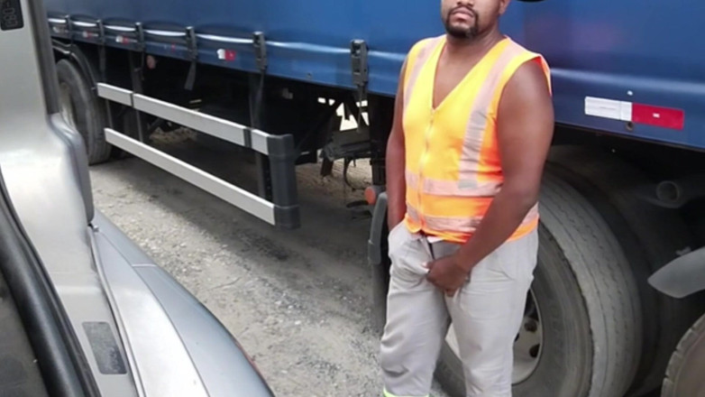 TheBlacKHunterr: Trước khi tải xe tải