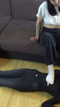 Amateur Lezdom Sock Smelling