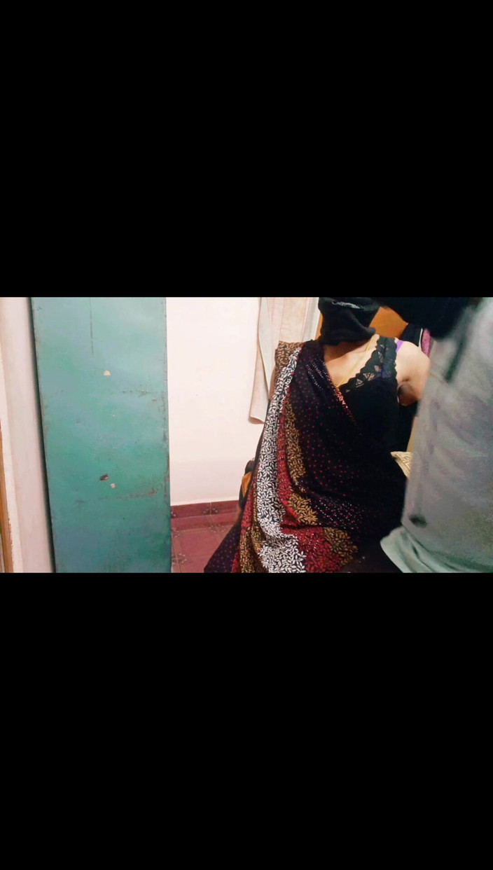 Reshmahotever: Sexuální aktivity švagrové, část 1