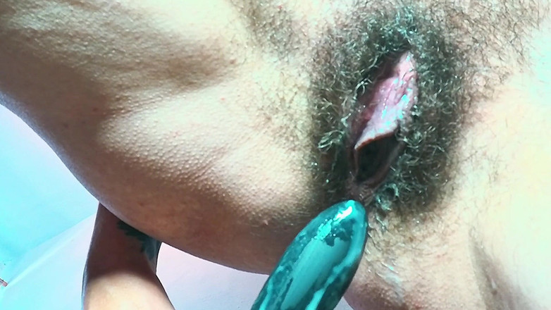 Roy1987: Bitch Jerking off