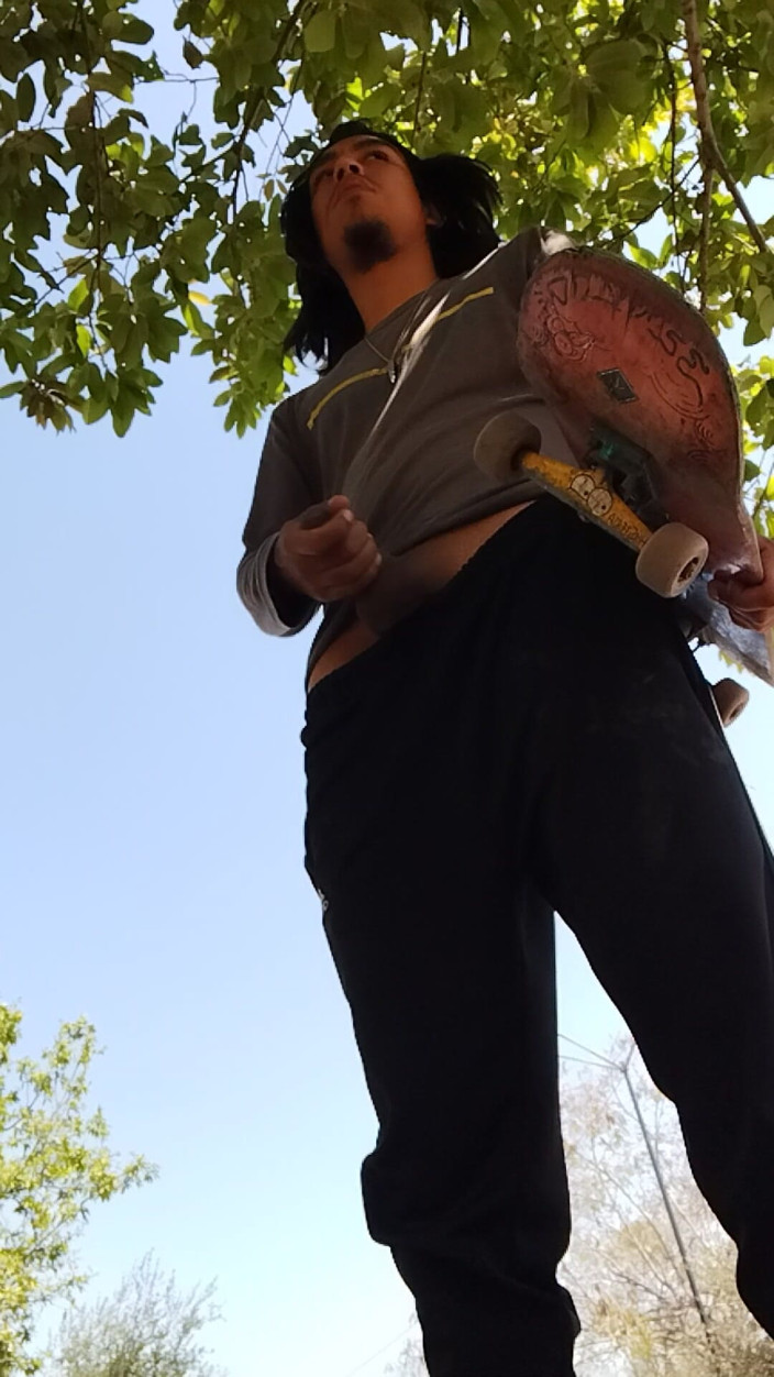 AlexAlejandro13: Une journée normale dans le parc