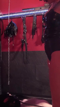 Latex - Toilet-slave Forced Feed Peeplay #13