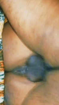 Desi sexy schoonzus poes Desi dorp seks en toen neukte ze haar kut hard