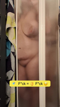 Zou Je Elke Dag Vuile Doucheseks Hebben Met Een Geile MILF?