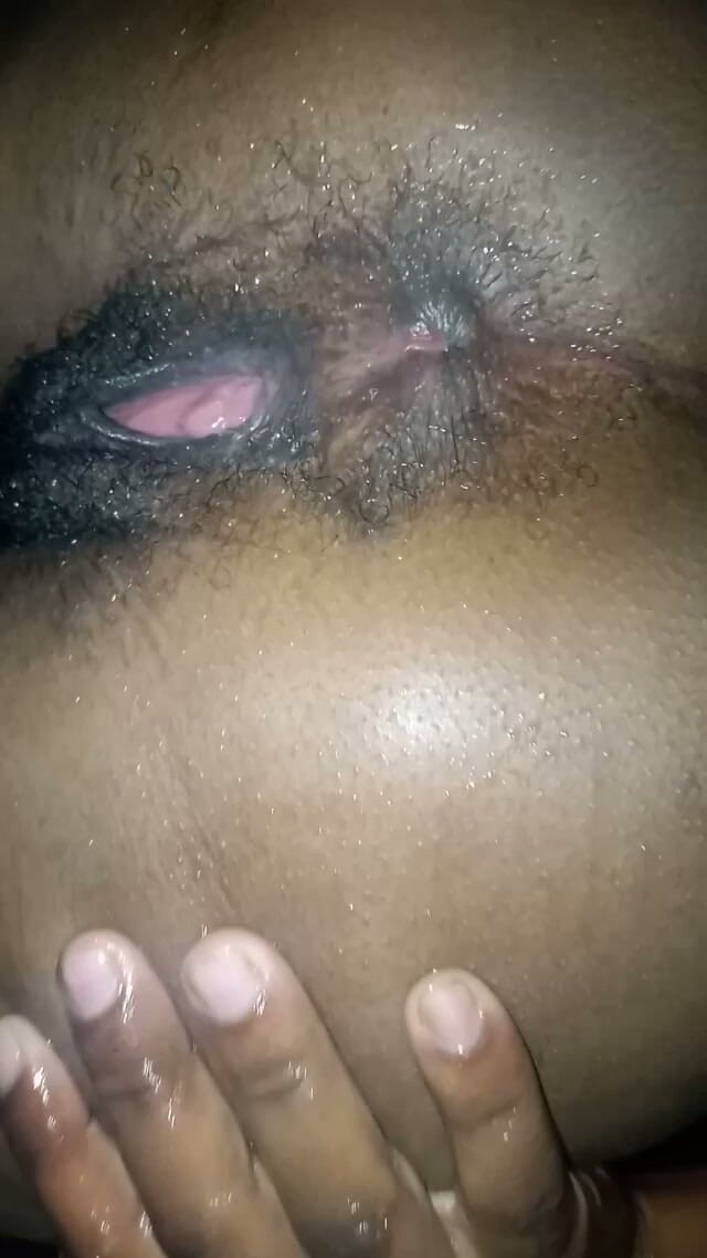 Me and my new slut: Ea își face baie cu corpul sexy