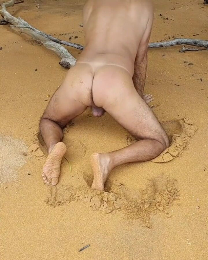 Ladysilvas: 해변에서 알몸으로 보여주는 Ladysilva