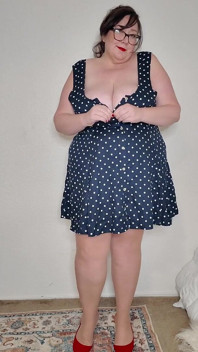 BBW MILF Bollente in a Pois E Calze