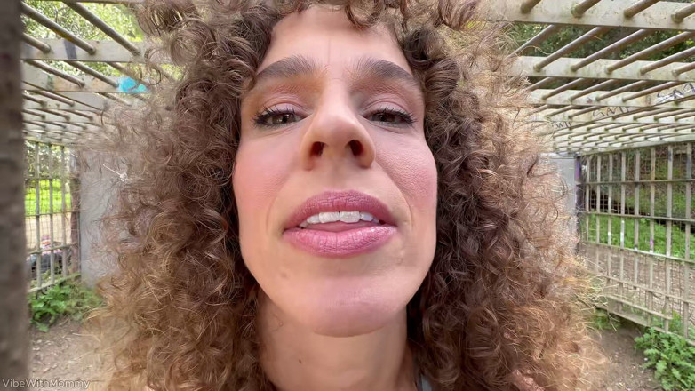 VibeWithMommy: I Can't Post This on My Other Sites
