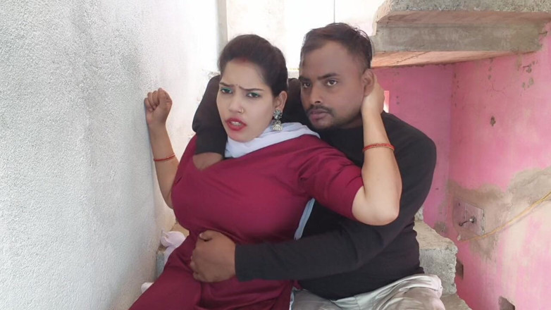 Sona bhabhi: Desi Indian College Couple Outdoor Sex Video