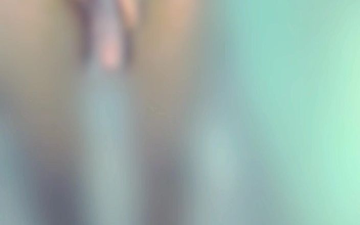 Are you alone: Fais Bigger.mp4 ton pénis