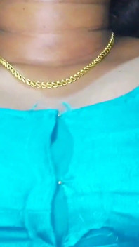 Sandra Hot Bhabhi Brust Scena nr 1