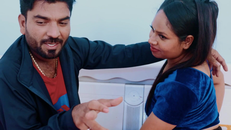 Tightmaal: Une star du porno indienne sexy se fait baiser, hardcore