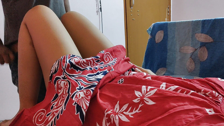 Hope Love: 浮気妻は夫が家にいないときに恋人とセックスをしています