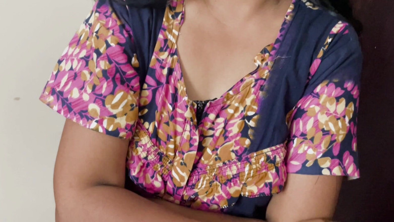 Desisexqueen: MILF desi mengimbangi penyewanya dan segala-galanya menjadi baik