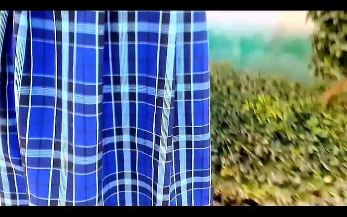 1Gorret: 在我家的房子里穿衣服