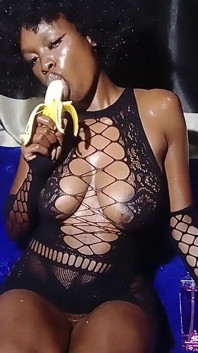 Alexa - Banana Suck & Auto-plăcere, Să ne excităm