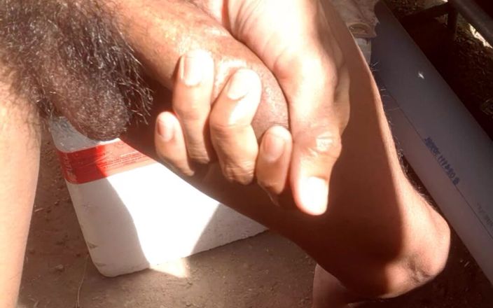 Che: Pijat kontol pria India dientot habis-habisan sama kontol raksasa pria...