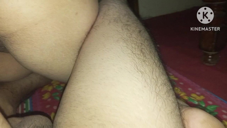 Lubnawife: プリヤのホットな教師が初めての大学時代に加わり、彼女は精液が垂れるまでタイトなお尻を2回激しく犯される