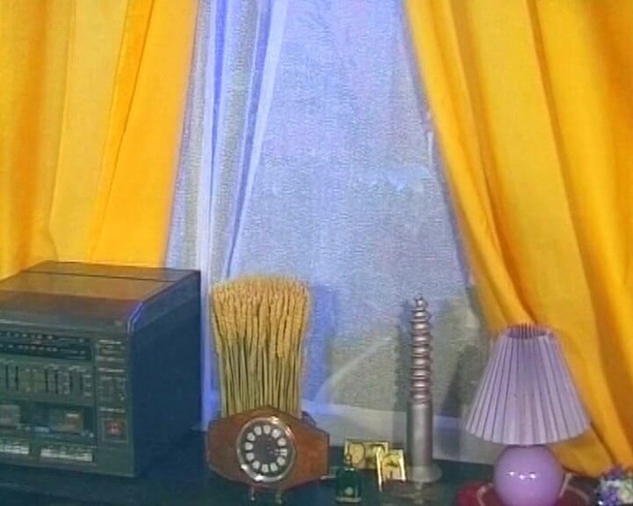 German's MILF: Она идеальная крошка из Германии, которая любит трахаться