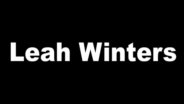 Richard Manns World: Slet training: Leah Winters gehamerd