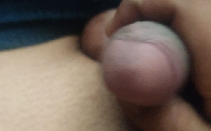 Masterbated: Con cu chưa cắt