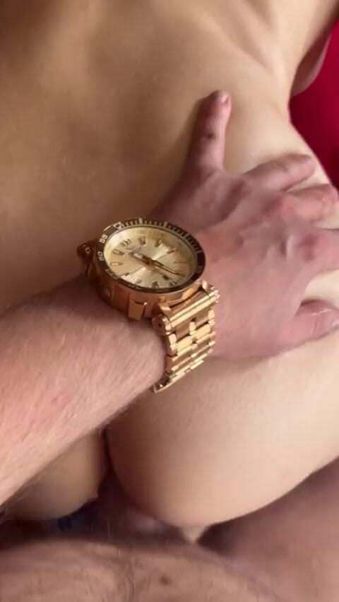 wakeMEup777: Zum ersten mal versuchen wir anal! Ich liebe es!