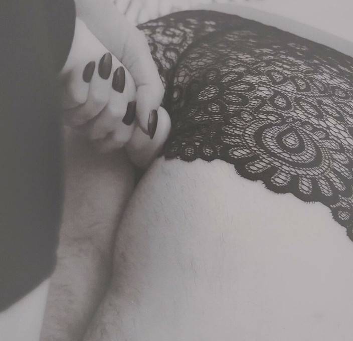 SecretCouple9999: Female Domination of Submissive Slave