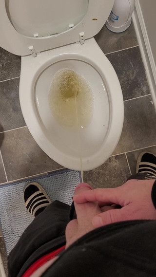 Mister209: Pissing