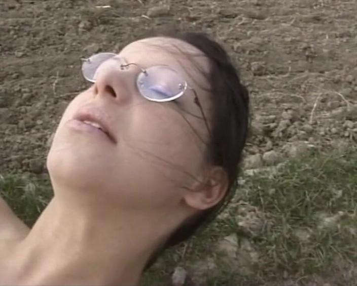 BB Video - Vintage Story: Deutsches teen, masturbation im freien