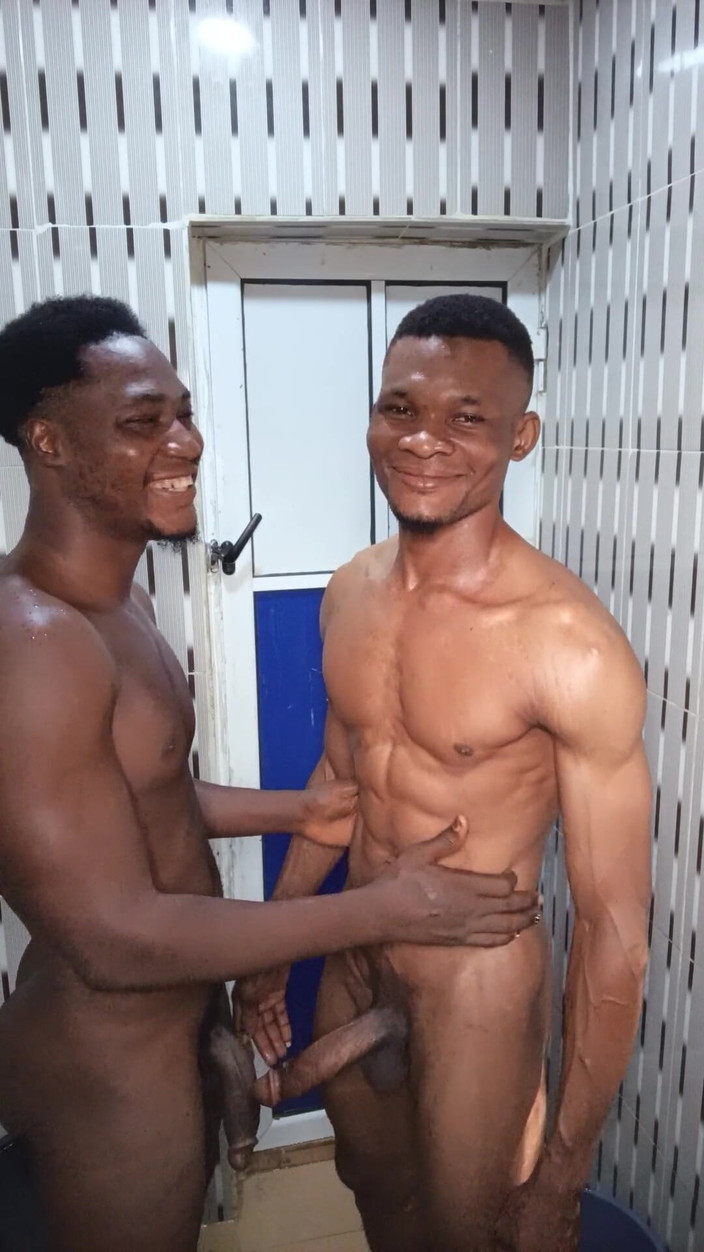 BlackDanie_production: Brincando com Nossos Eus