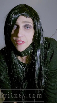 Big N Sexy Britney - Goth - Goth Chick kouření na obličej 5 min